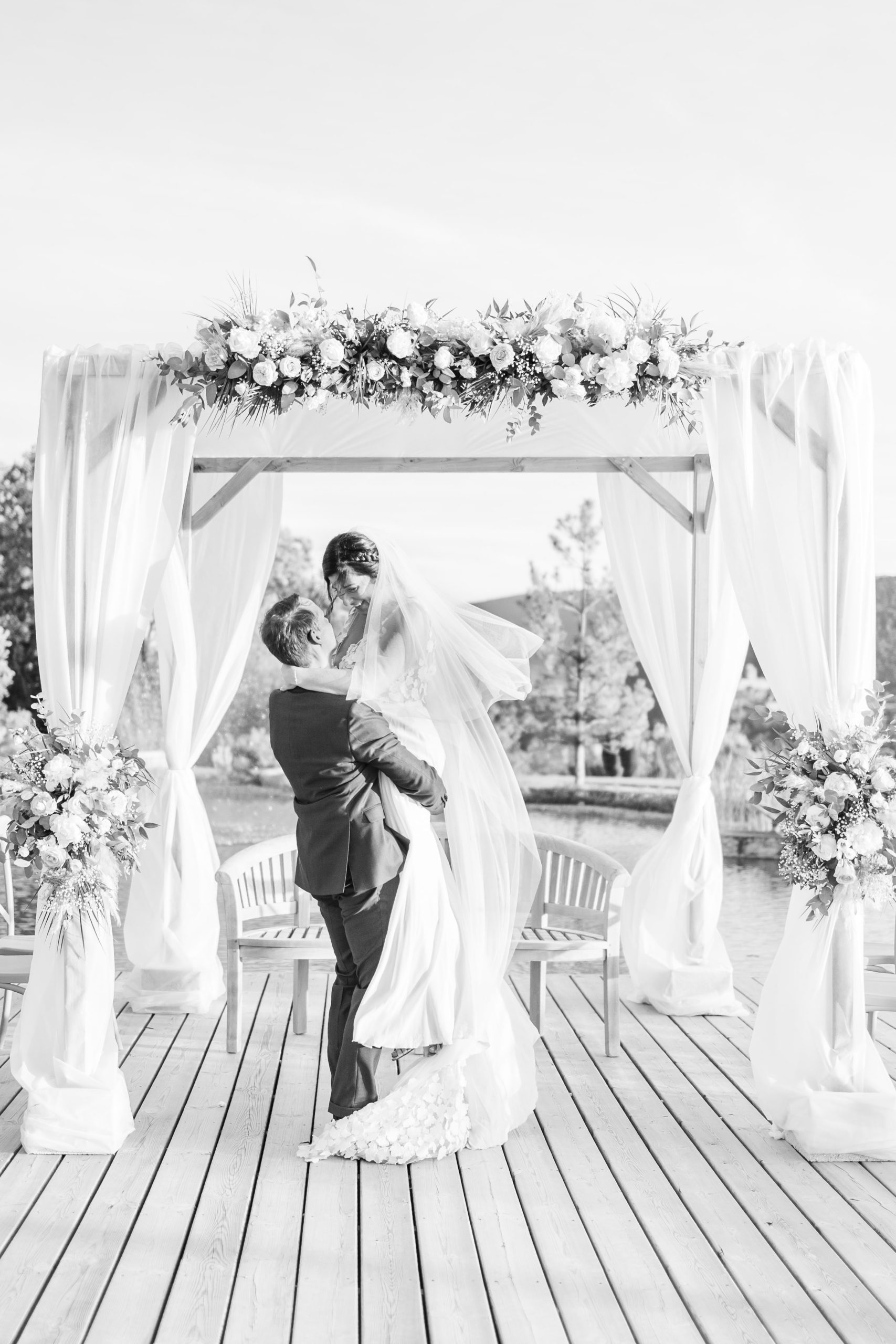 Houppa de mariage fleurie